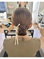 オウン(AUN)&nbsp;タイトシニヨン