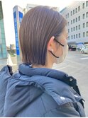 今季トレンド！切りっぱなしボブ×ネイビーカラー◎透明感とツヤ