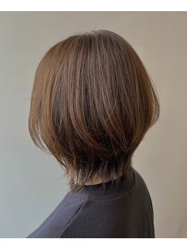 リール(reel) 【reel hair  design】レイヤーボブ