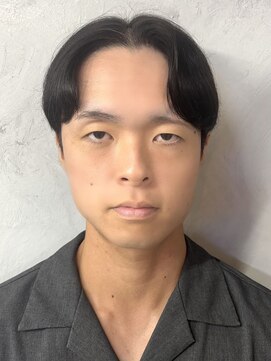 メンズサロンロス(LOSS) 刈り上げないセンターパート