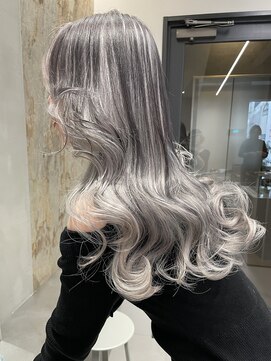 ソル 栄矢場町(SOL) アンブレラカラー/ホワイトカラー/ホワイトシルバー