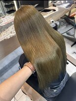 スリー(Three) 【髪質改善トリートメント×オリーブベージュ】