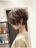 30代40代50代大人ショート髪型丸顔前髪あり似合わせ 安