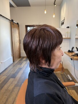 丸みのある大人ショート