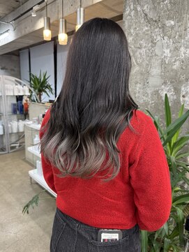 リラクオーレ 三宮 元町(LIRA CUORE) 裾カラー