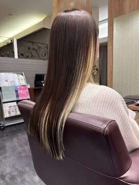 美容師 中本 美髪縮毛矯正