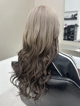 セブンスヘブン(SEVENTH HEAVEN) エクステで作るグラデーションカラー