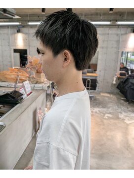 ローハ アゲオ(Lowha -ageo-) 王道の爽やかさ！好印象ショートレイヤー  スタイル