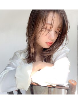 ミンクス 青山店(MINX) くびれレイヤーミディアム 表参道 髪質改善アルティストカラー