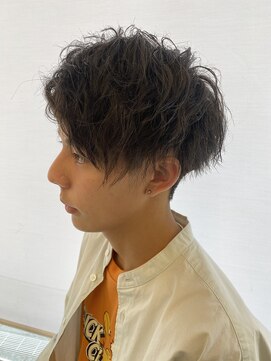 コワファースト 大分(COIFF1RST) ツイストスパイラル風アレンジ