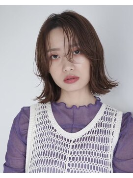 エヌ トーキョー(enu TOKYO) ウザバングで色っぽロブ