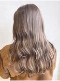 ブラウンベージュロング_くびれヘアアースカラー_ba370471