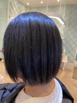 アンフィ 矢向(Anphi) 11-4 髪質改善/秋カラー/大人ボブ