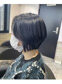 【クール髪★】ブルーBLACK×前下がりグラデ/新出奈津樹