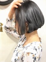 ランプ ヘアー(lamp hair)&nbsp;【lamp池袋】ネイビーアッシュ、前下がりボブ