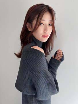 シア(XIA) 大人可愛い美人髪　★くびレイヤーエモージュイメチェン小顔美髪