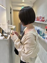 ヨーク(YOKE)&nbsp;YOKE 切りっぱなしボブミニボブオリーブグレージュブリーチなし