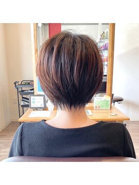 リム(Limb) 【Limb】丸みショート　ショートボブ　くびれショート