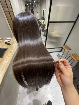 フェリア 松山(Feria) 【Feria松山】白石の美髪矯正☆