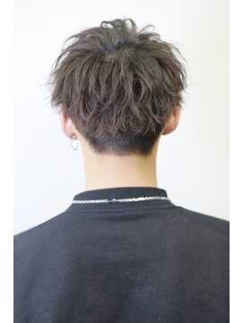 リップス 二子玉川店 (LIPPS) ツイストスパイラル　スパイラル　マッシュ　無造作