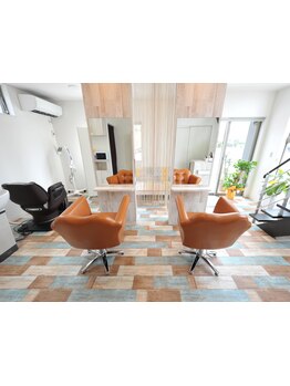 前橋市のプライベートサロンで、マンツーマン施術！経験豊富なスタイリストがあなたをお待ちしています！