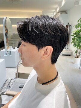 ノラ ウメダ(NORA UMEDA) カルマパーマ×ダウンパーマ×ショートマッシュ