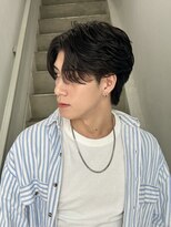 クロト(Clotho) センターパート/フェザーパーマ/波巻きツイストスパイラル