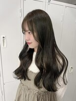 スウィープ(sweep)&nbsp;ブリーチなしのオリーブベージュ