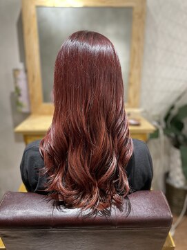 クーシ(kuusi) チェリーレッド【高円寺/東高円寺/新高円寺】