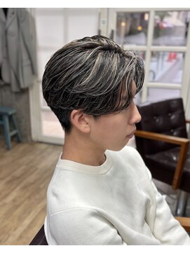 オムファミーユラグ(homme, famille raugh) ハイライト×センターパート