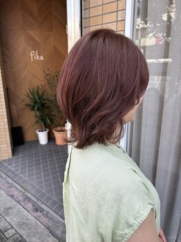 フィーカ(fika)の写真/白髪を「隠す」から「魅せる」へ。大人女性の髪を知り尽くしたプロが叶える、ダメージレスな艶カラー。