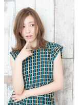 ヘアーズ ロッソ テラス(hair's ROSSO TERRACE)&nbsp;[鶴見]伸ばしかけ無造作センターパート ミディ☆[30代40代50代]