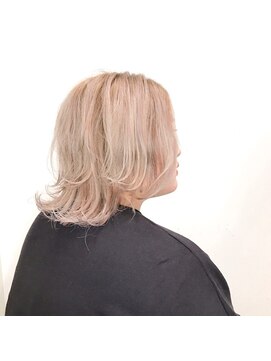 コニ(Coni) ♪Coni♪ハイトーン×ウルフ×ホワイトベージュ