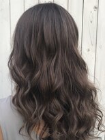 フィー 東川口店(fee) アッシュベージュ/外国人風/地毛風/シアー/くすみカラー