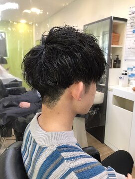 ルシードスタイルアートラッシュ(LUCIDO STYLE ARTRUSH) 波打ちパーマ