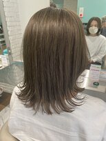 リーホリエ(Lee Horie) 【石森】オリーブグレージュ×鎖骨ミディアム