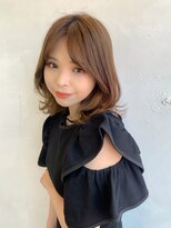 〈藤間〉韓国くびれフェミニンヘア/シナモンベージュ