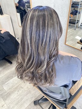 ヘアメイク ゼロ(0) コントラストハイライト