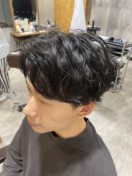 ガーデン オオタカノモリ(garden otakanomori) 20代30代メンズヘア/ツーブロック/ゆるふわパーマ