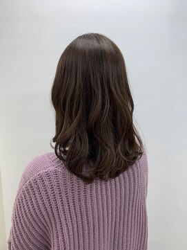 アッシュ 鶴ヶ峰1号店(Ash) 艶髪イルミナカラー（アッシュ系）