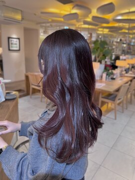 ビーチ(BEACH) 透け感暖色ブリーチなしカラーチェリーレッドレイヤーカット