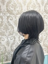 キキ(kiki)&nbsp;ボブウルフ