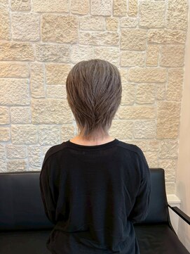 ヴァン カウンシル 川口店(VAN COUNCIL) ショートウルフ×グレイヘア【東川口 グレイヘア】