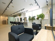 アグ ヘアー メルティ ユーカリが丘店(Agu hair Melty)の雰囲気（ゆったり寛げる居心地の良い空間です。）