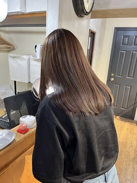 カールム(carlm) まとまり×艶感の上品ストレートヘア　/上川美幸