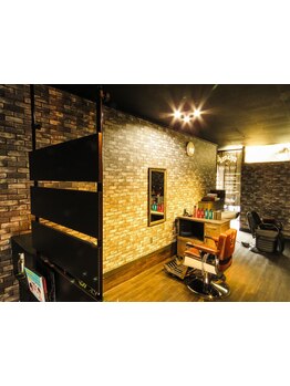 マンツーマン施術だからこそじっくり一人ひとりに寄り添った提案であなたの理想のスタイルを実現【安佐北】