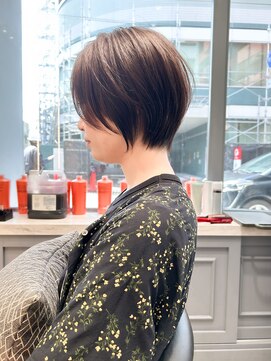 ロンド エメ 柏(Lond aimer) 柏グランマッシュショートデザイン暗めカラーハイライトショート