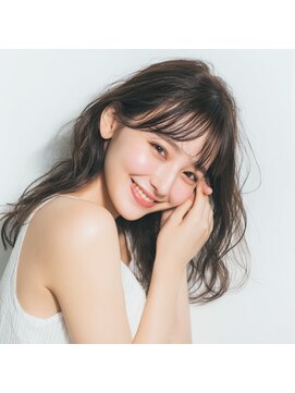 大人可愛いゆるウェーブミディアム