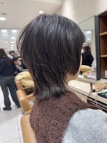 ピークアブー アヴェダ 池袋東武(PEEK-A-BOO AVEDA)&nbsp;ショートウルフレイヤーボブショートカット顔まわりレイヤー