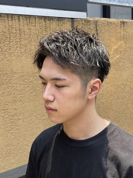 グロウ 博多店(growth) 博多メンズツーブロックショート